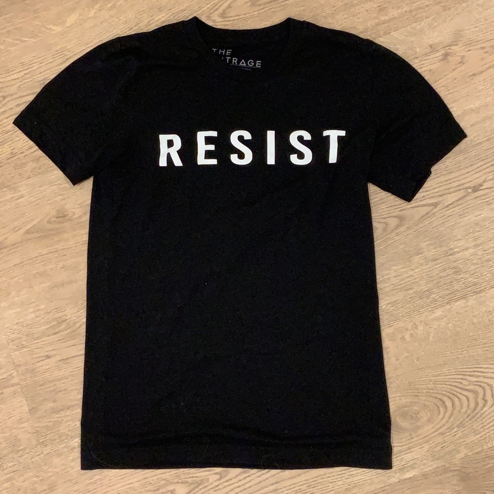 R E S I S T graphic tee